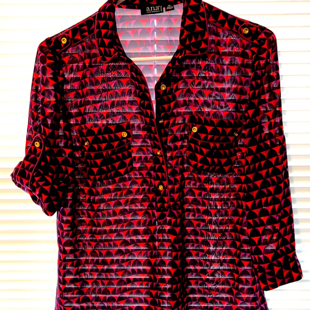 a.n.a woman’s see through blouse